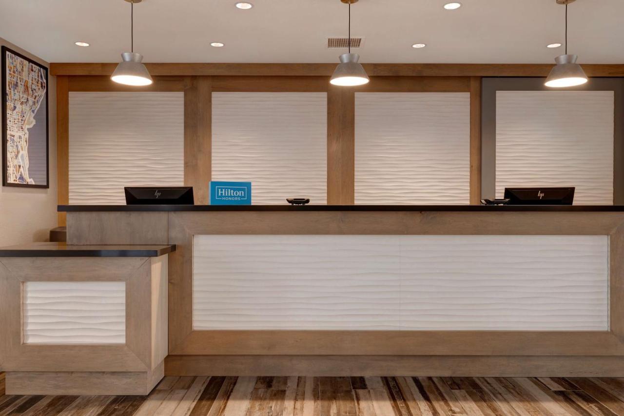 Homewood Suites By Hilton Oak Creek Milwaukee Ngoại thất bức ảnh