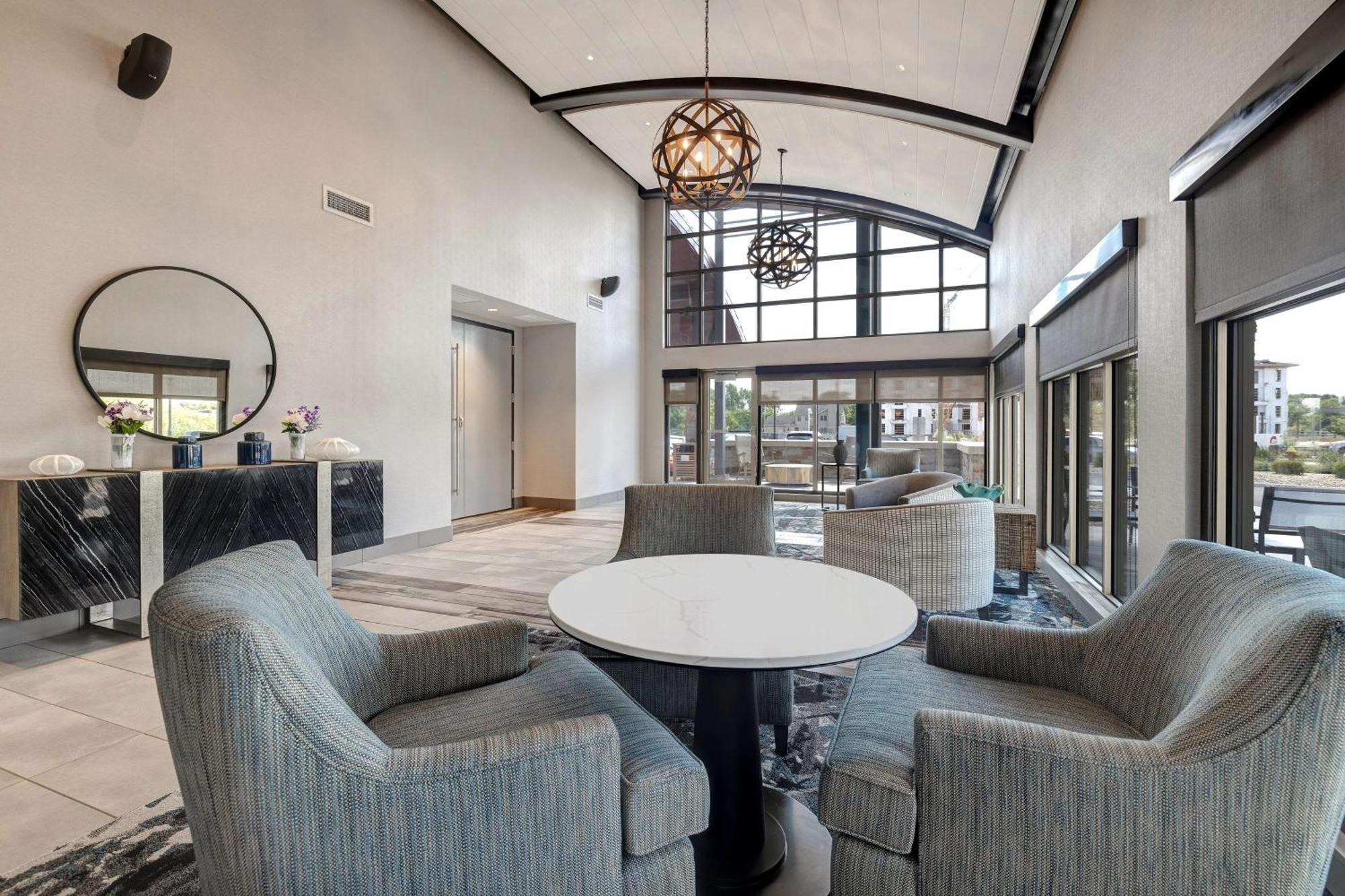 Homewood Suites By Hilton Oak Creek Milwaukee Ngoại thất bức ảnh